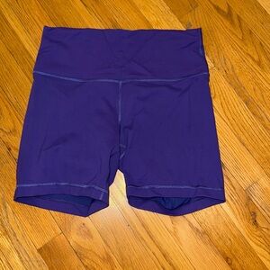 Purple wunder under 6in biker short